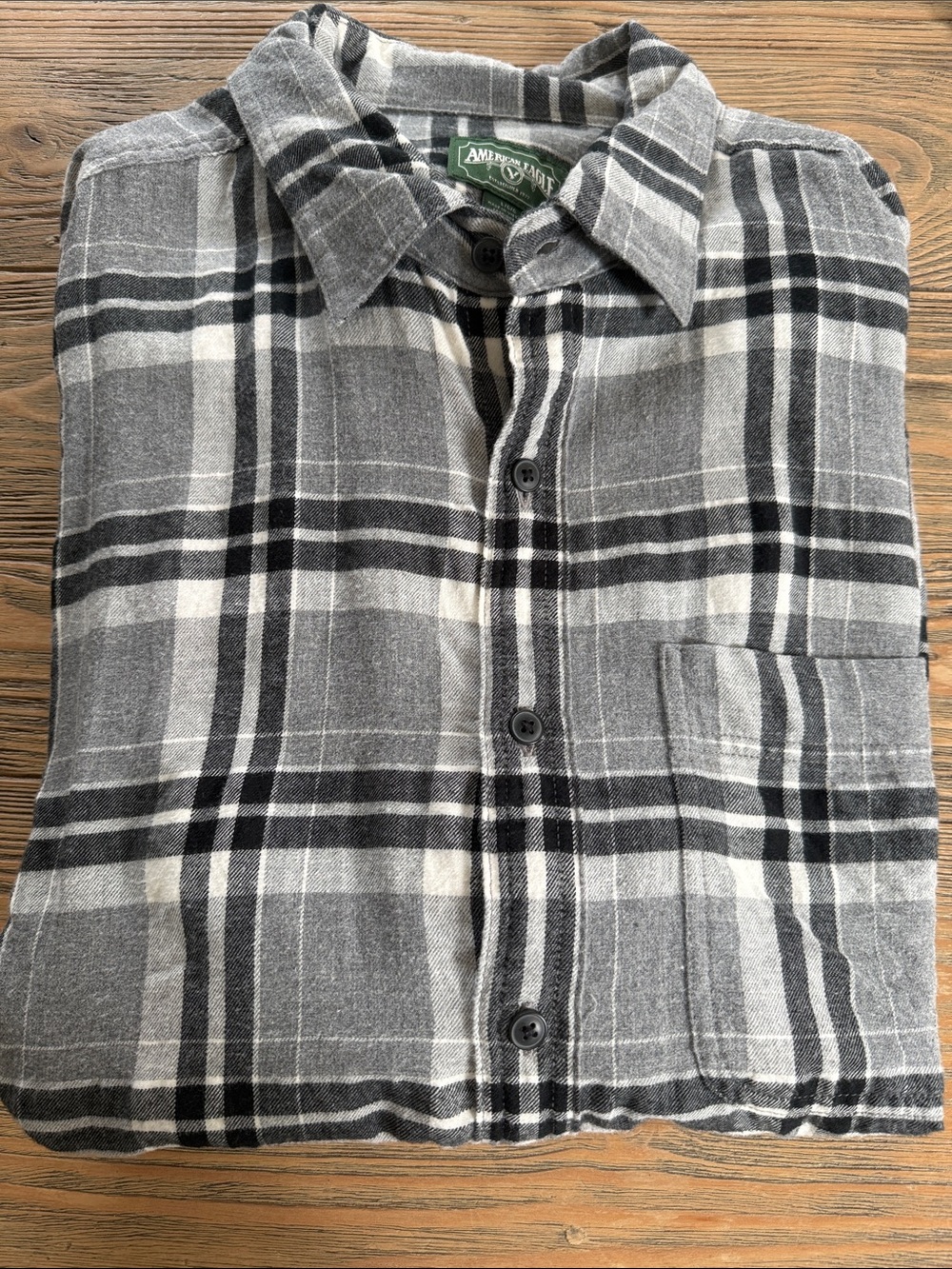 American Eagle Gray and Black Plaid Button-Down flannel Shirt